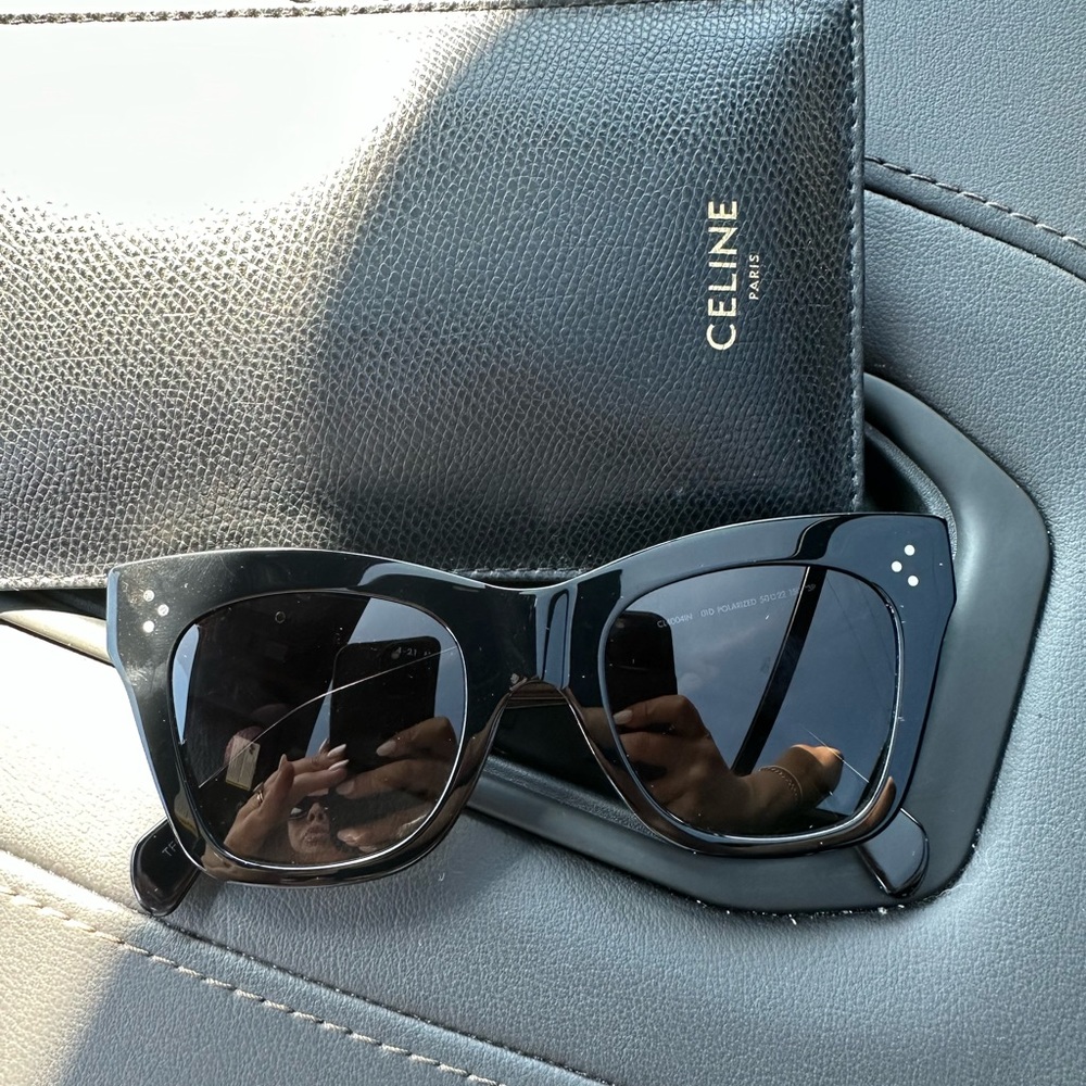 Celine cat-eye sunglasses S004 in black acetate with polarized black lenses - Picture 2 of 5